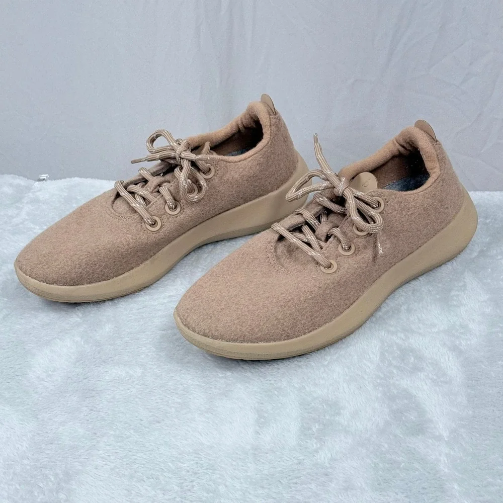 Allbirds Wool Runners Shoes Women 9 Tan Merino Wool Low Top Sneakers Running